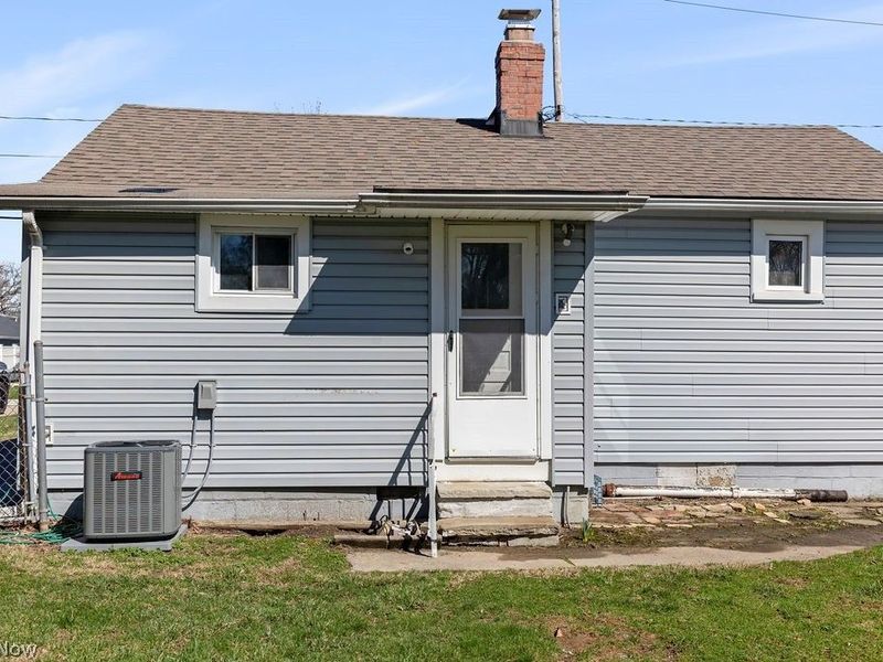 260 Courtland Boulevard, Eastlake, OH 44095 Photo 24