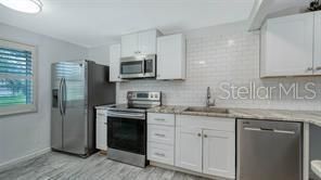 5911 39th Avenue W, Bradenton, FL 34209 Photo