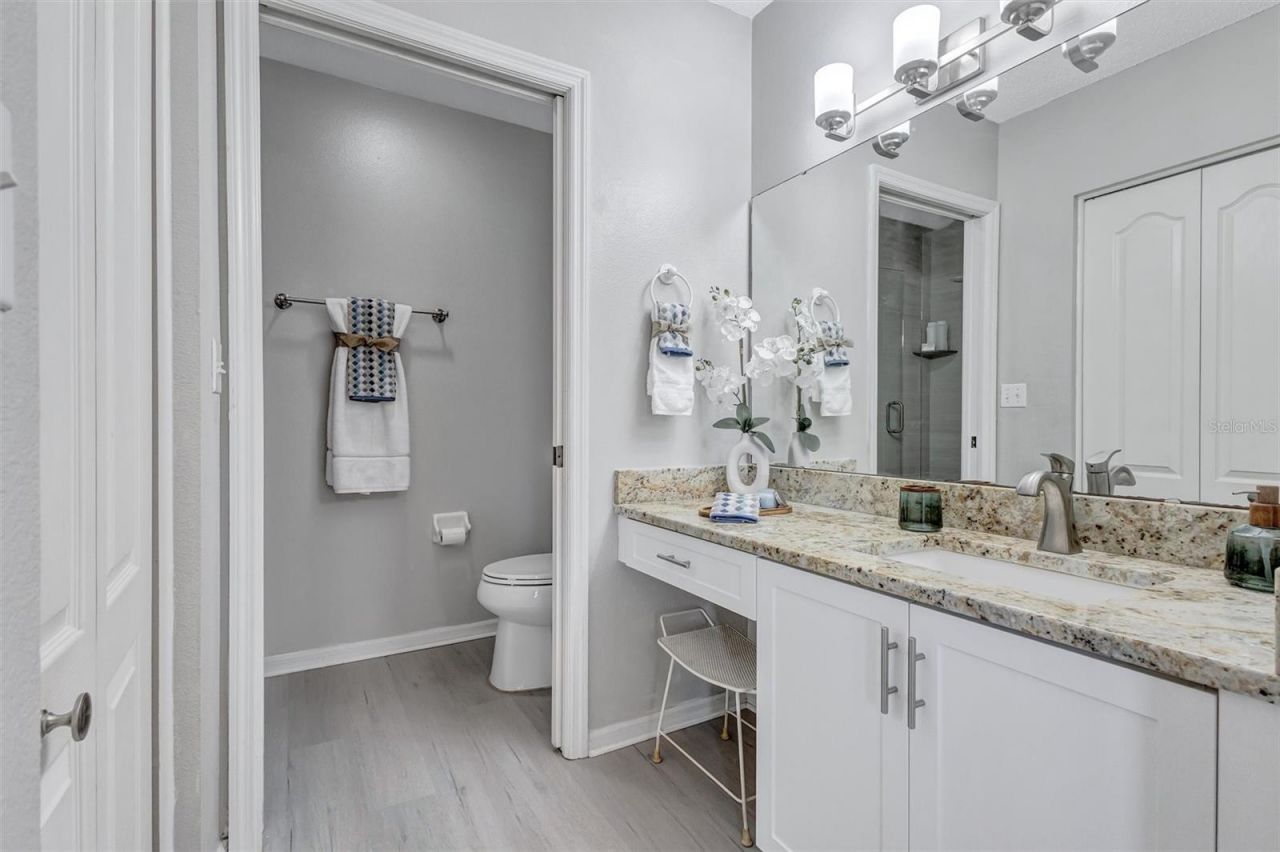 9620 Club South Circle, Unit 5107, Sarasota, FL 34238 Photo