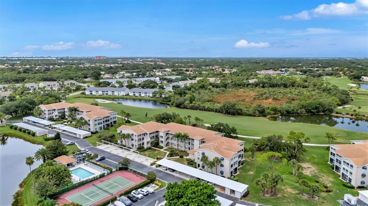 9620 Club South Circle, Unit 5107, Sarasota, FL 34238 Photo