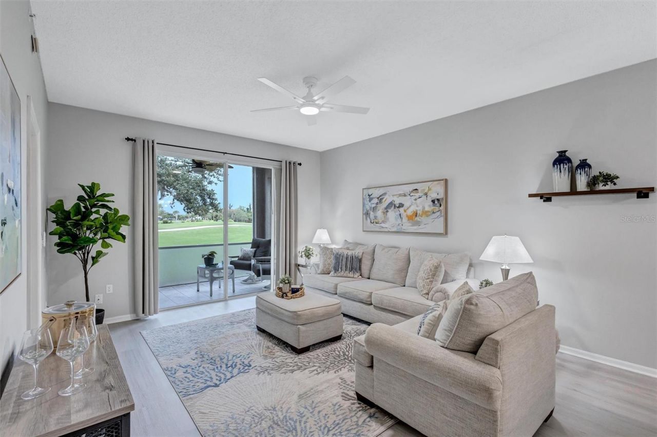 9620 Club South Circle, Unit 5107, Sarasota, FL 34238 Photo
