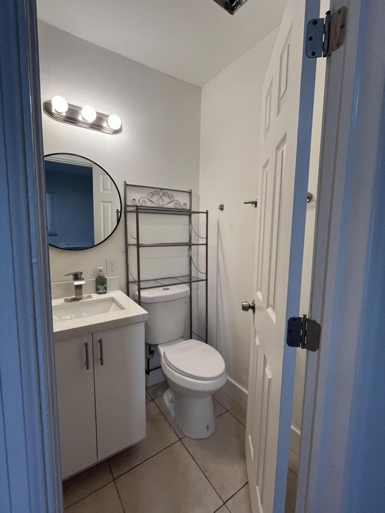 2300 NW 6th Street, Unit 4, Fort Lauderdale, FL 33311 Photo