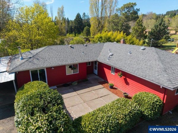 2035 Primrose Lp, Philomath, OR 97370