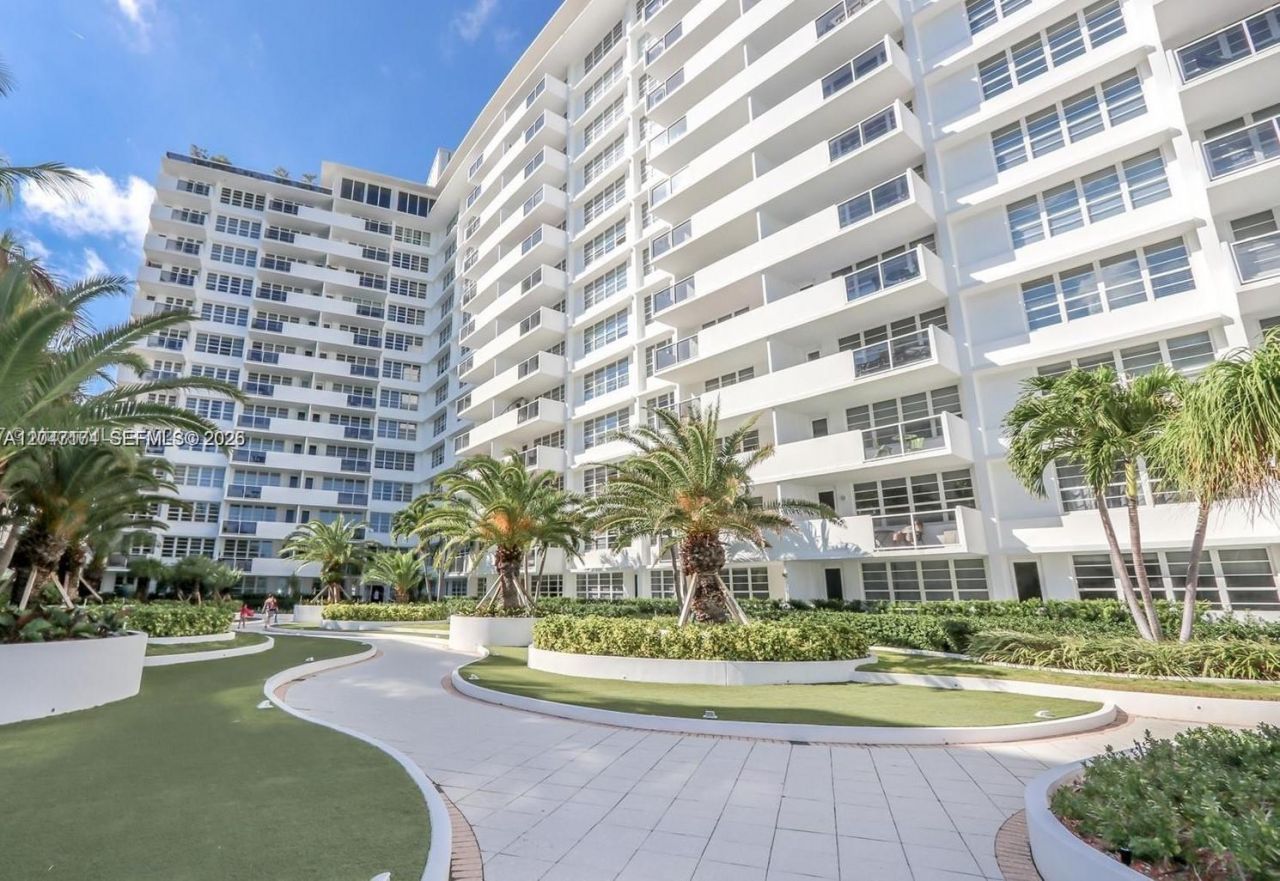 100 Lincoln Rd , Unit 1031, Miami Beach, FL 33139 Photo