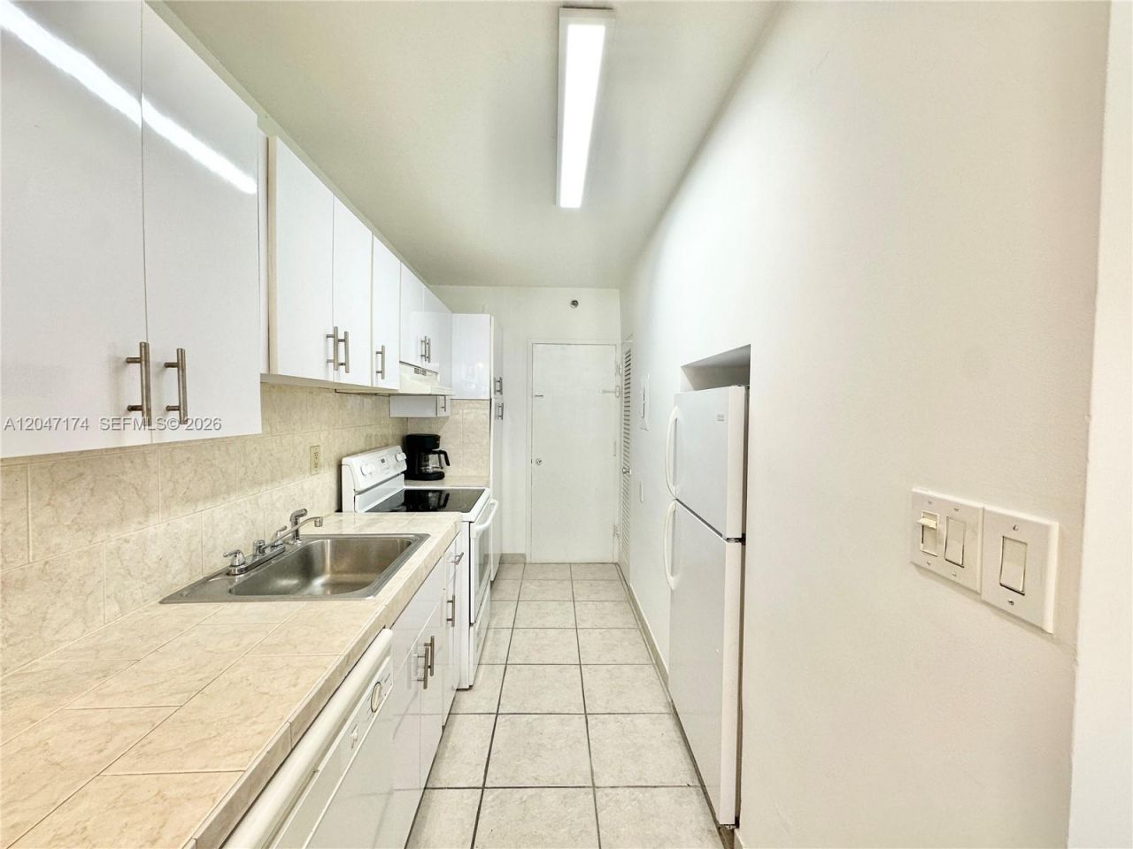 100 Lincoln Rd , Unit 1031, Miami Beach, FL 33139 Photo