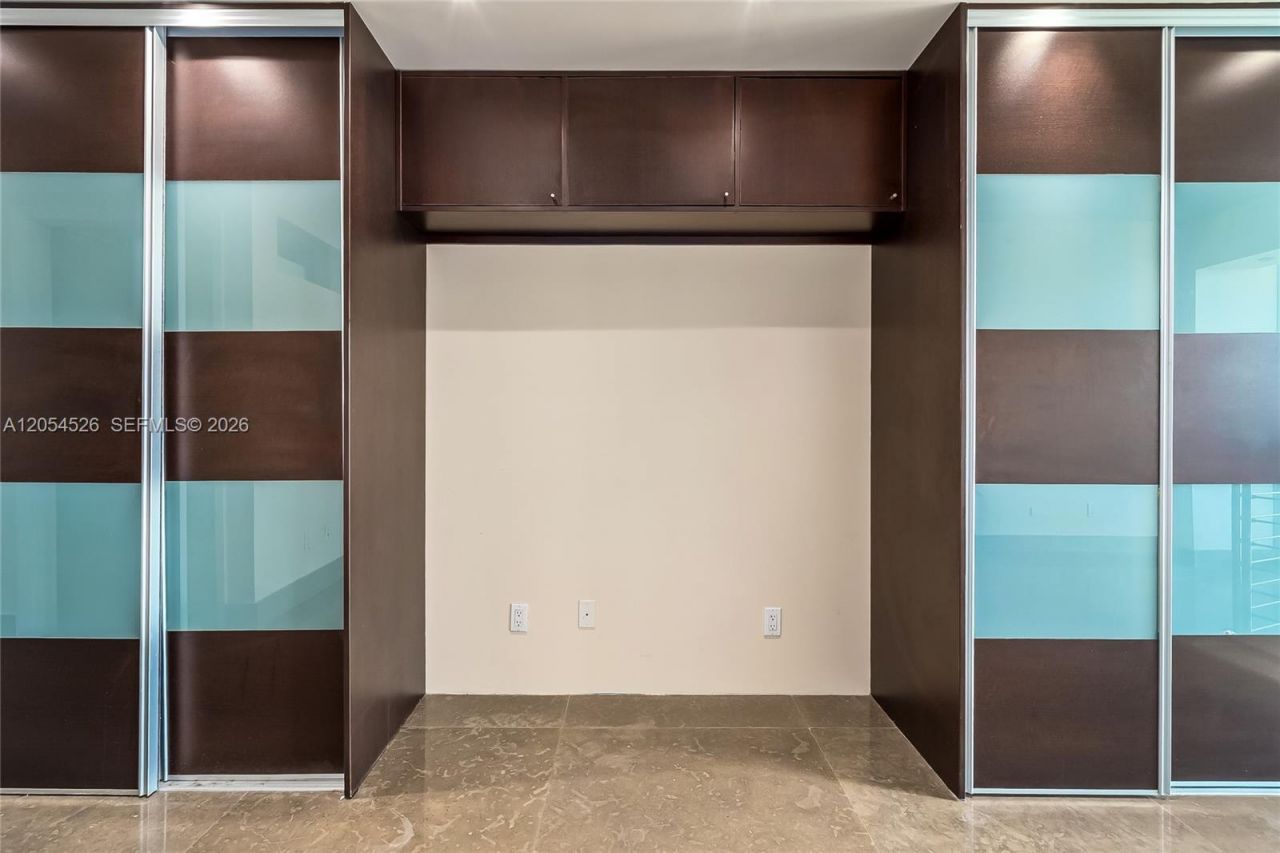 690 SW 1st Ct, Unit 1019, Miami, FL 33130 Photo
