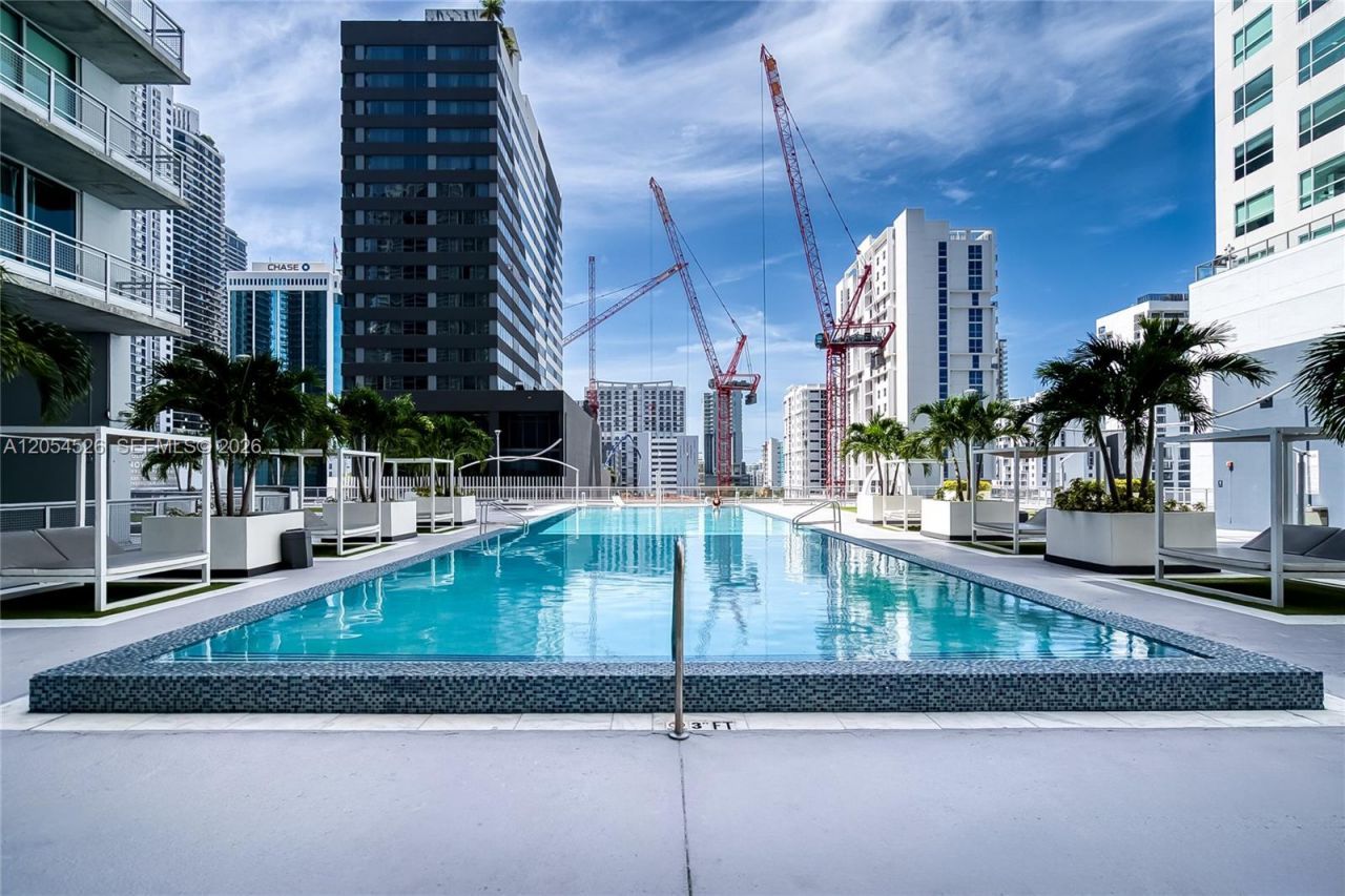 690 SW 1st Ct, Unit 1019, Miami, FL 33130 Photo
