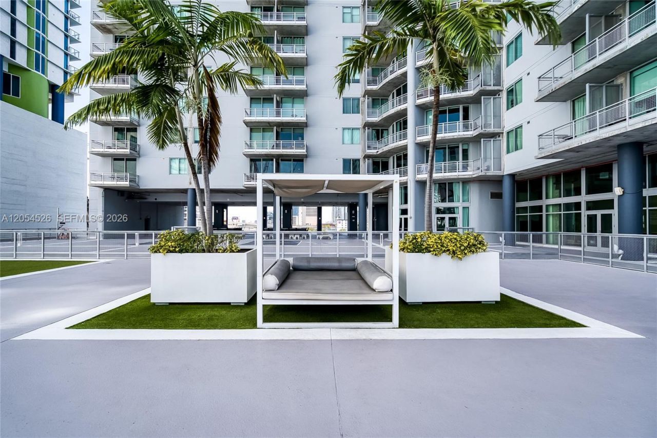 690 SW 1st Ct, Unit 1019, Miami, FL 33130 Photo
