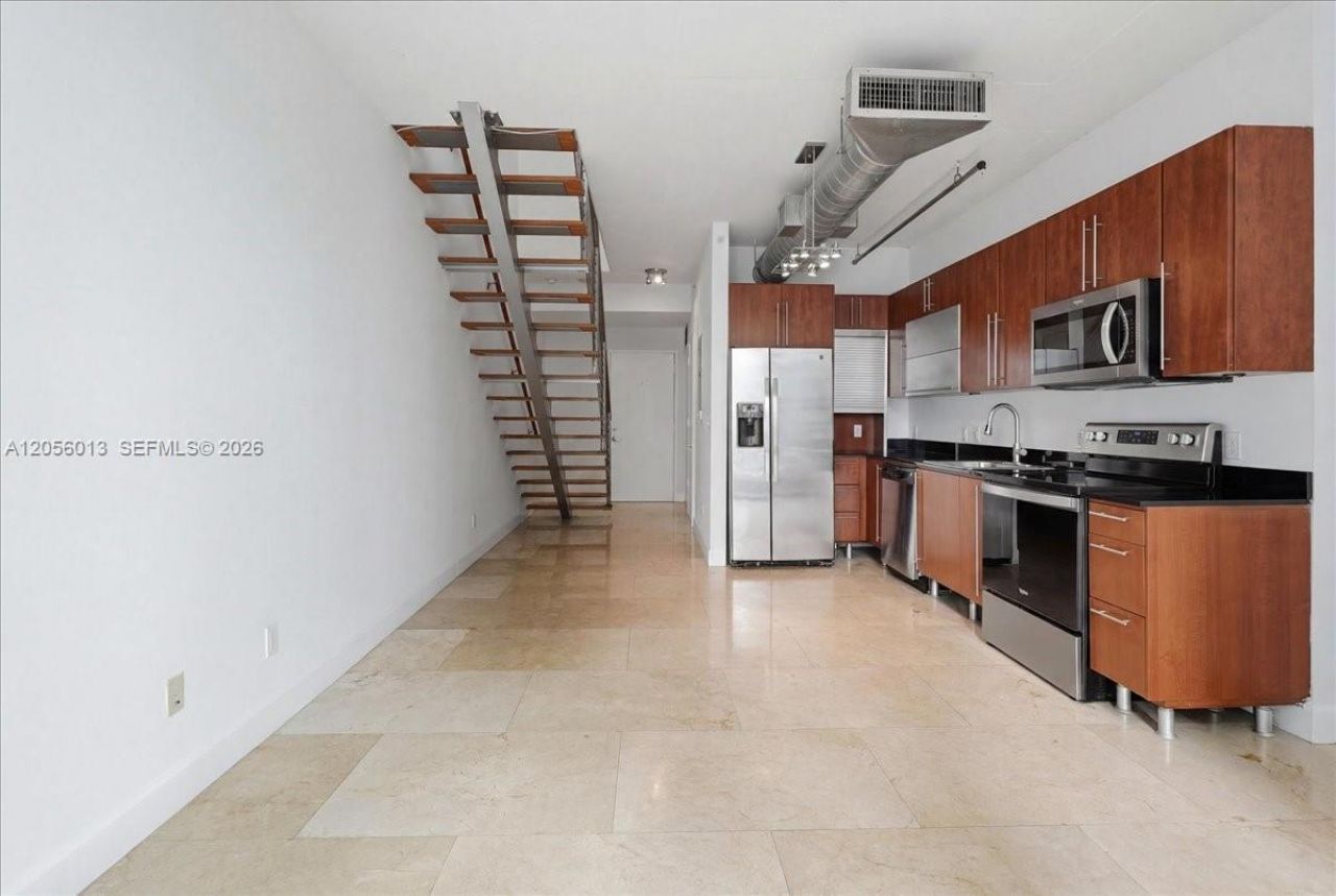 690 SW 1st Ct, Unit 2306, Miami, FL 33130 Photo