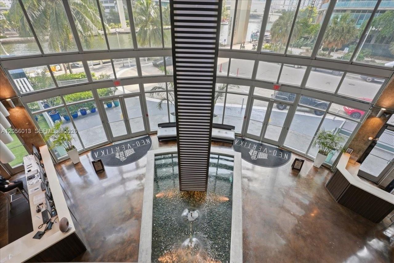 690 SW 1st Ct, Unit 2306, Miami, FL 33130 Photo