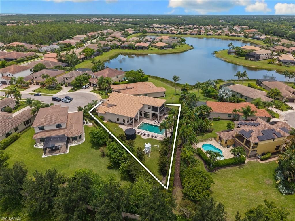 3999 Bering Ct , Naples, FL 34119 Photo