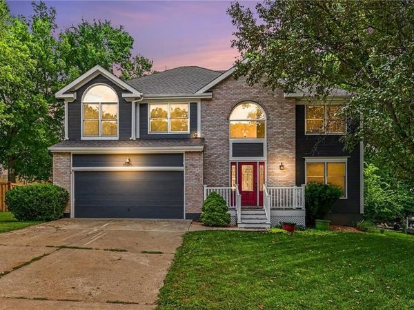 4823 NW 57th Court, Kansas City, MO 64151