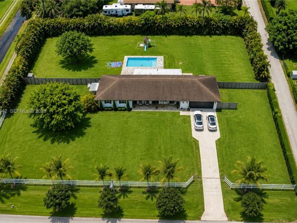 5301 SW 178th Ave, Southwest Ranches, FL 33331
