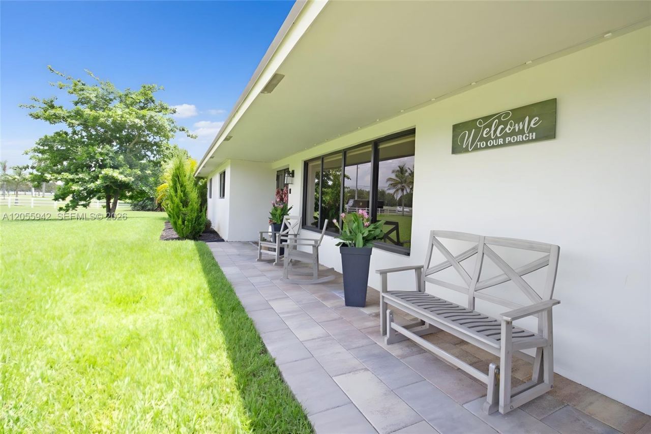 5301 SW 178th Ave, Southwest Ranches, FL 33331 Photo