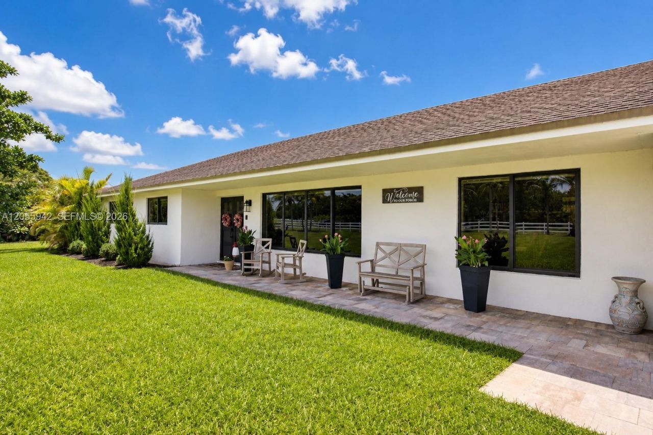 5301 SW 178th Ave, Southwest Ranches, FL 33331 Photo