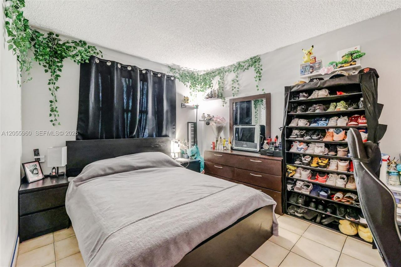9732 Hammocks Blvd, Unit 203-17, Miami, FL 33196 Photo