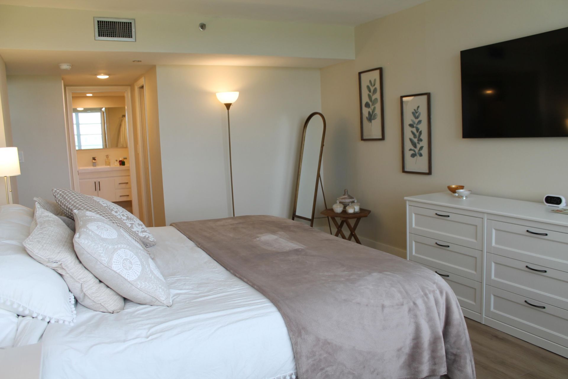 3520 Oaks Way, Unit 607, Pompano Beach, FL 33069 Photo