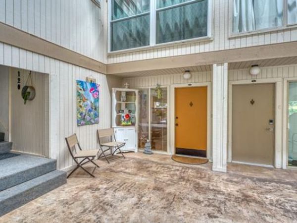 307 Poker Chip DR , Unit 119, Horseshoe Bay, TX 78657
