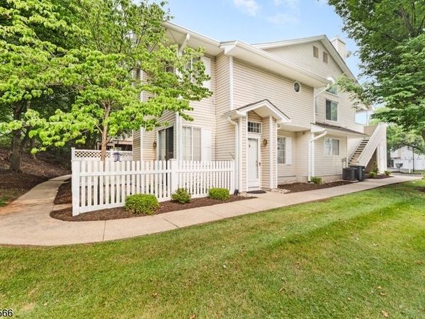 47 Encampment Drive, Bedminster, NJ 07921