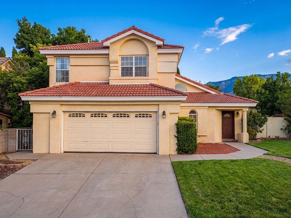 9441 Allande Road NE, Albuquerque, NM 87109