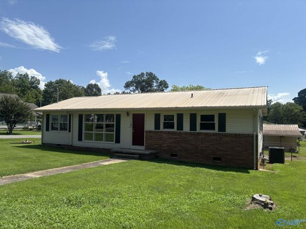 701 Scott Street, Scottsboro, AL 35768