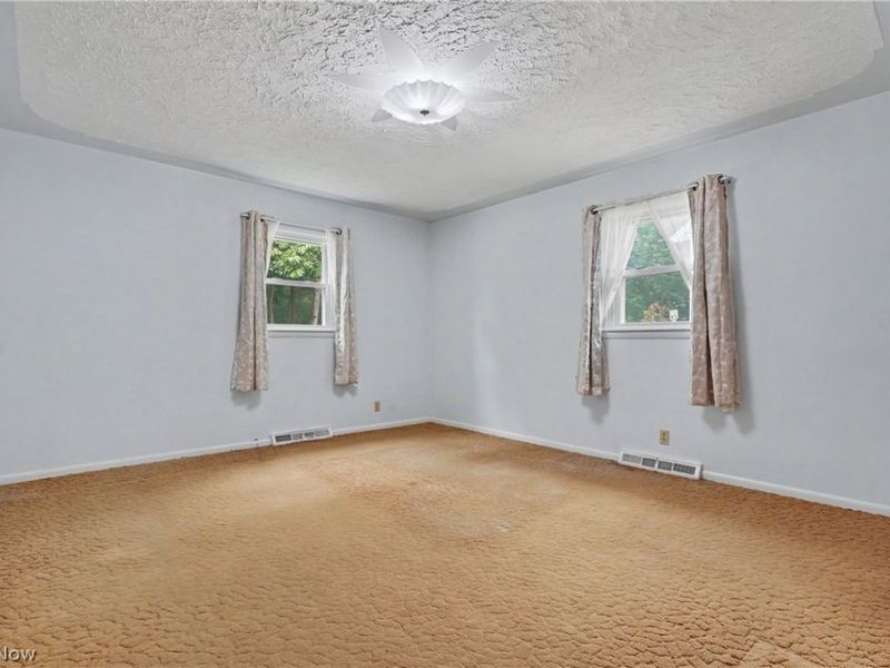 508 Loomis Avenue, Cuyahoga Falls, OH 44221 Photo 25