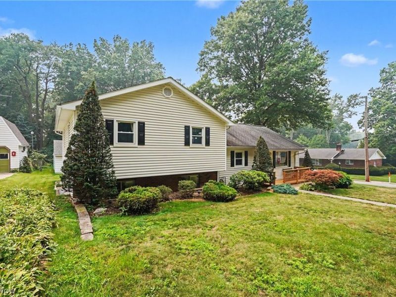 508 Loomis Avenue, Cuyahoga Falls, OH 44221 Photo 35