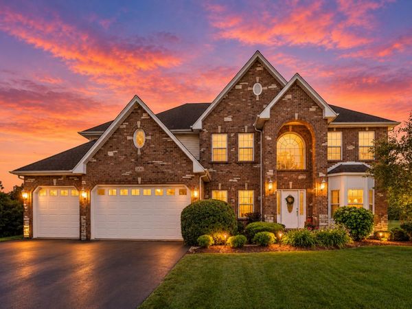 506 Simsbury Court, Oswego, IL 60543
