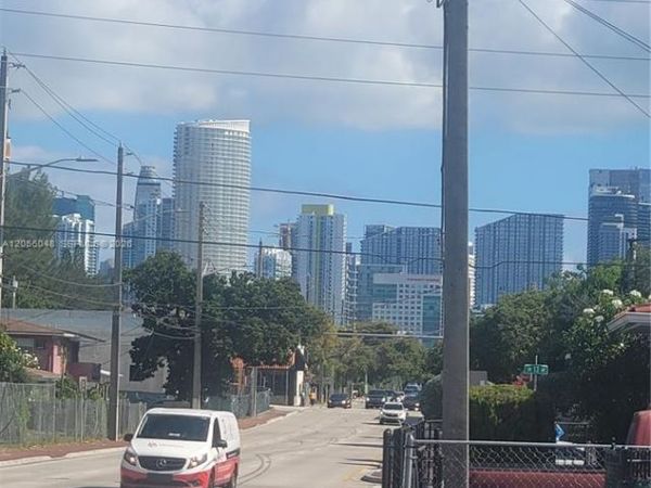 1322 SW 7th St , Unit 6, Miami, FL 33135