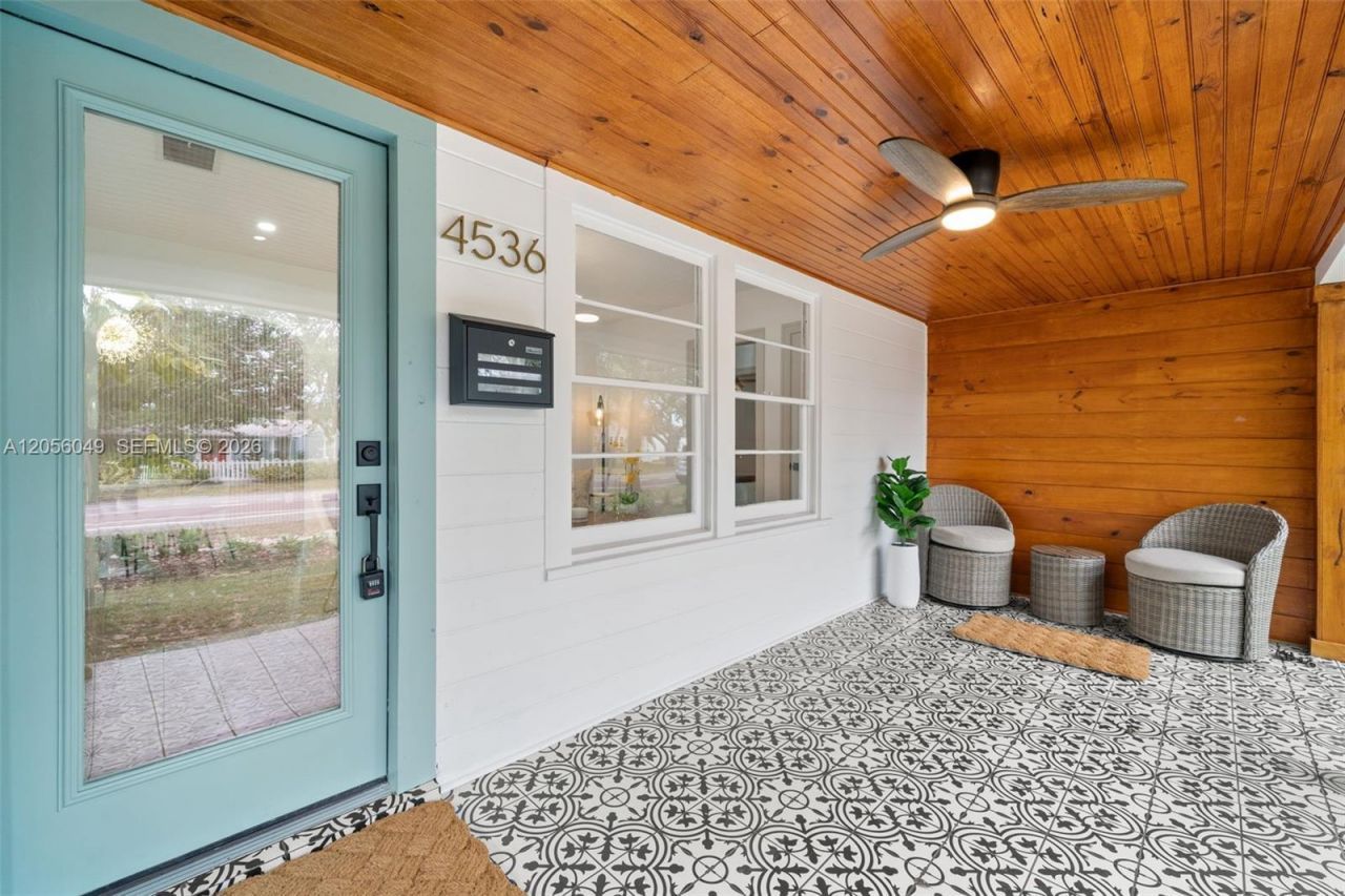 4536 1st Avenue N, Saint Petersburg, FL 33713 Photo