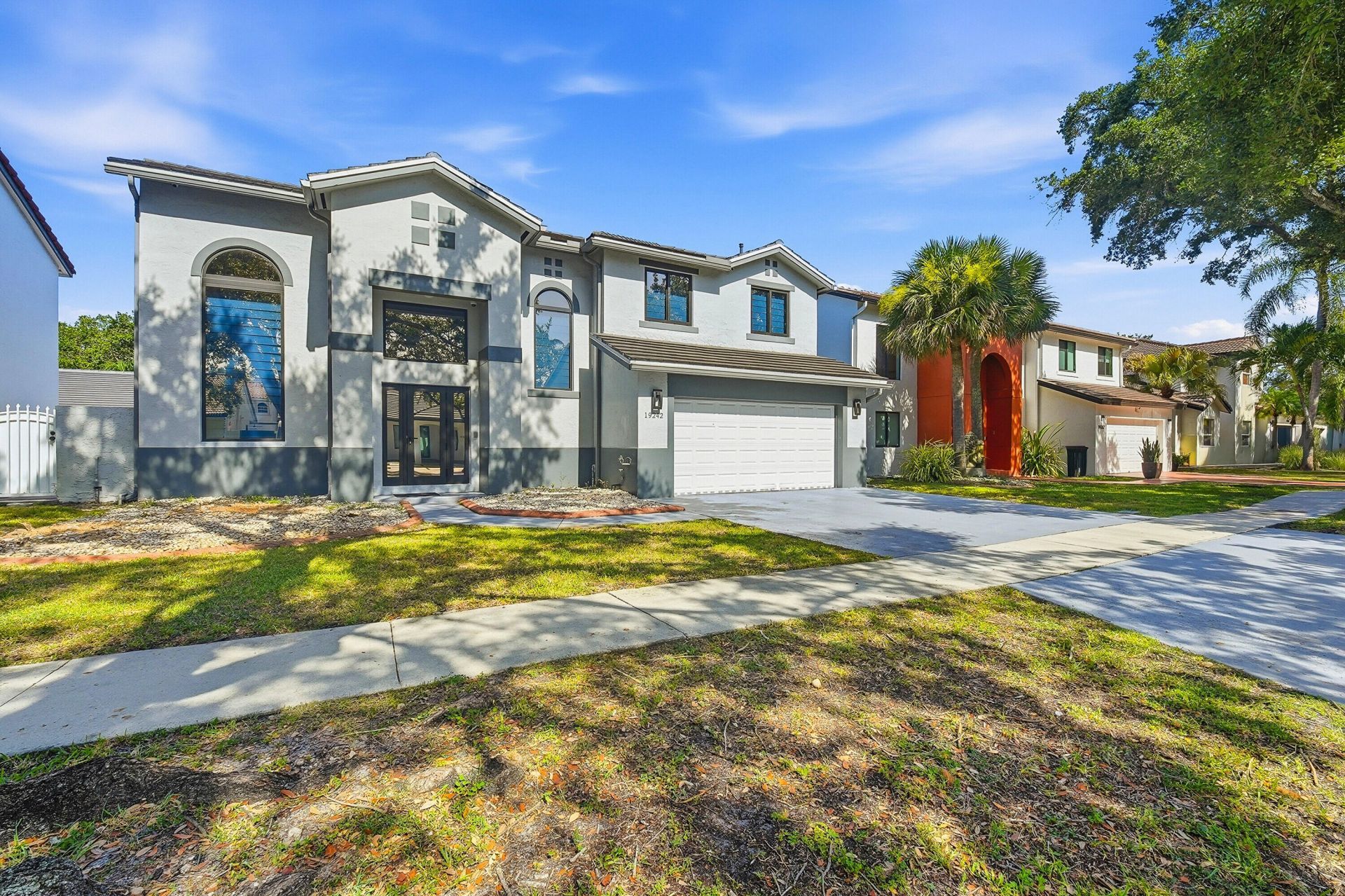 19242 NW 89th Avenue, Hialeah, FL 33018 Main Photo