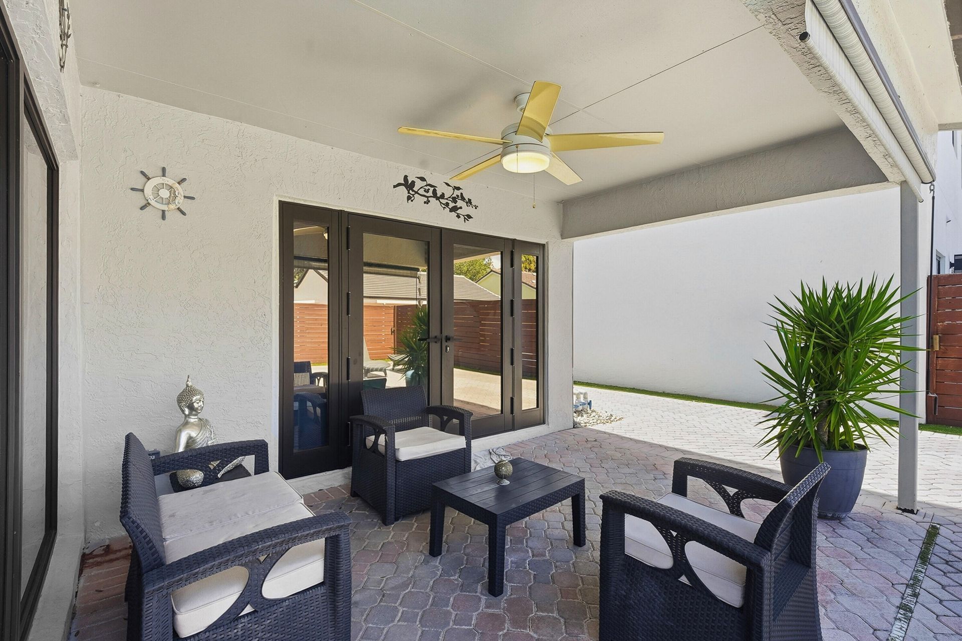19242 NW 89th Avenue, Hialeah, FL 33018 Photo