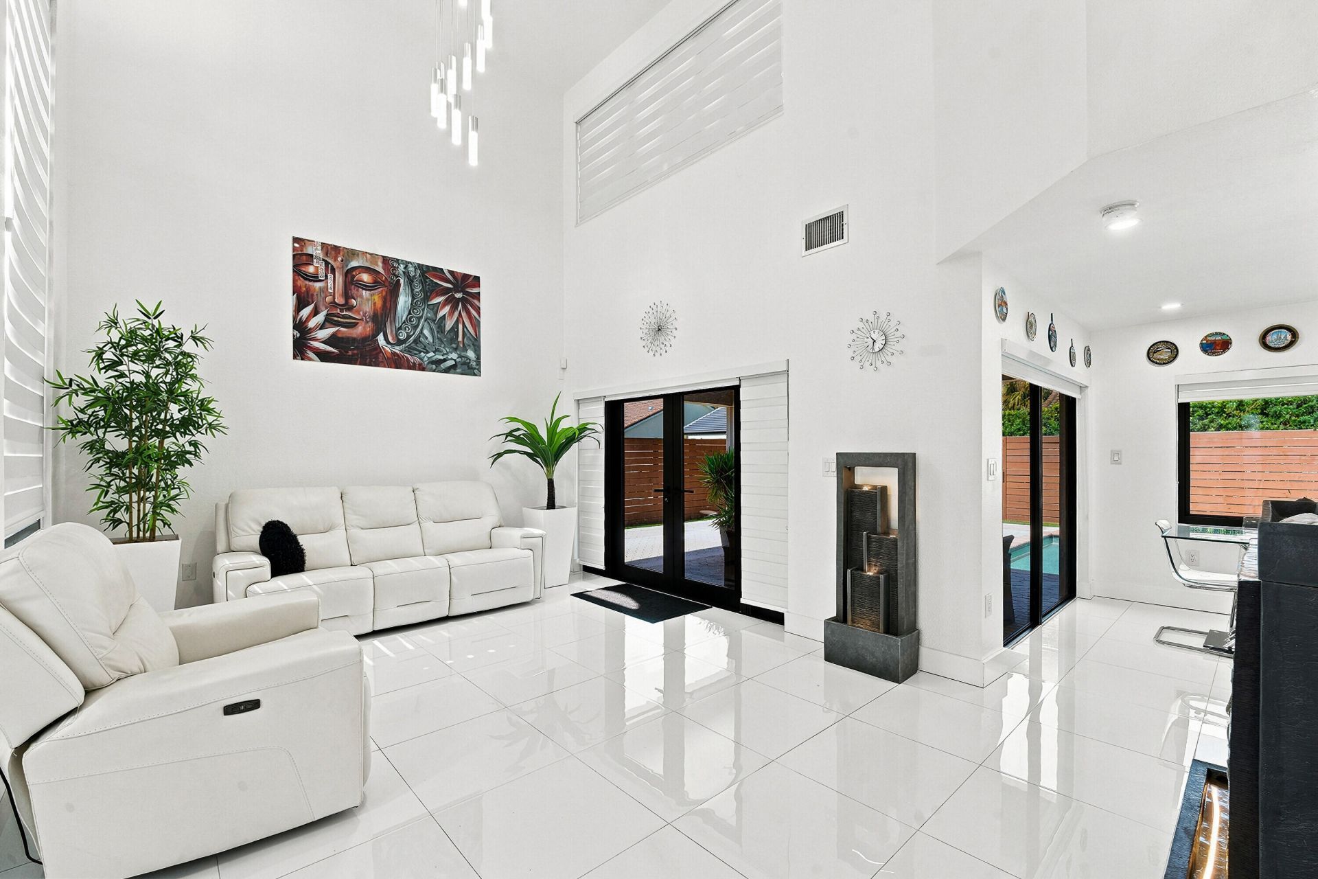 19242 NW 89th Avenue, Hialeah, FL 33018 Photo