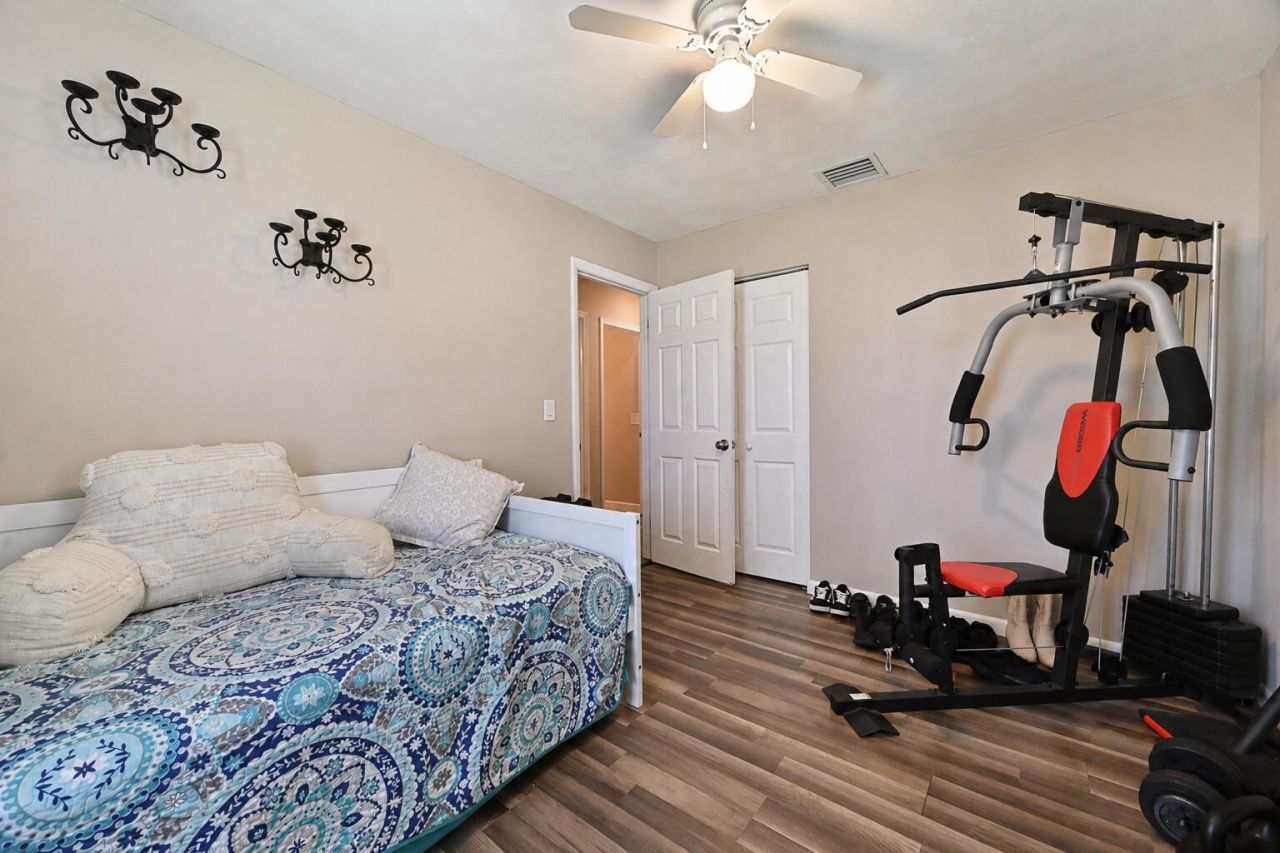 4703 Myrtle Drive, Fort Pierce, FL 34982 Photo