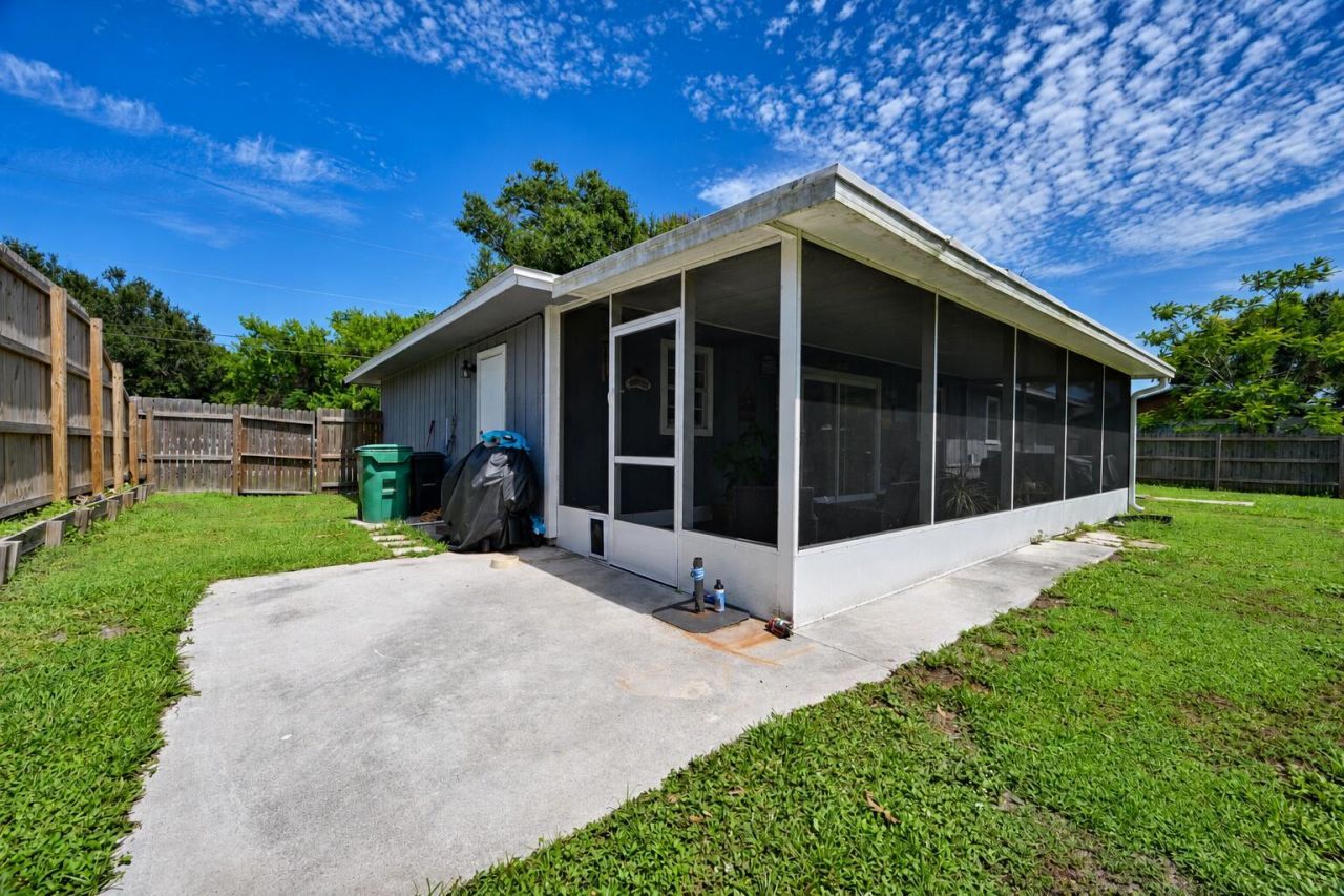 4703 Myrtle Drive, Fort Pierce, FL 34982 Photo