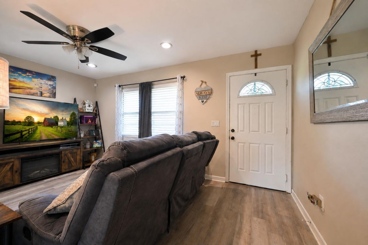 4703 Myrtle Drive, Fort Pierce, FL 34982 Photo