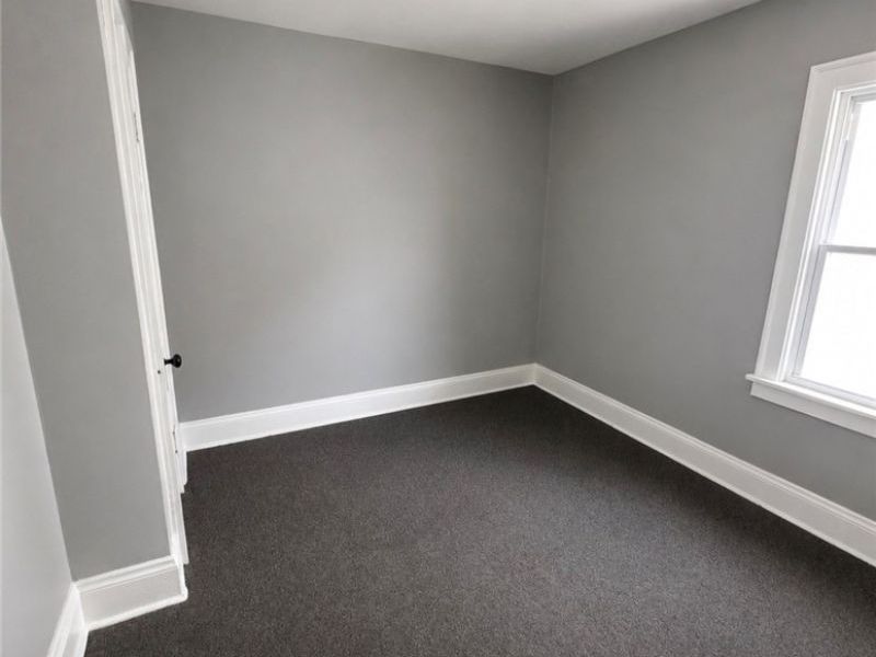9901 Heath Avenue, Cleveland, OH 44104 Photo 18