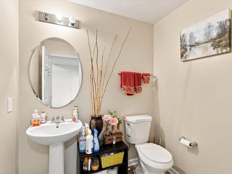 7519 Gundy Drive, Canal Winchester, OH 43110 Photo 18