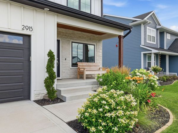 2915 NW Beechwood Court, Ankeny, IA 50023