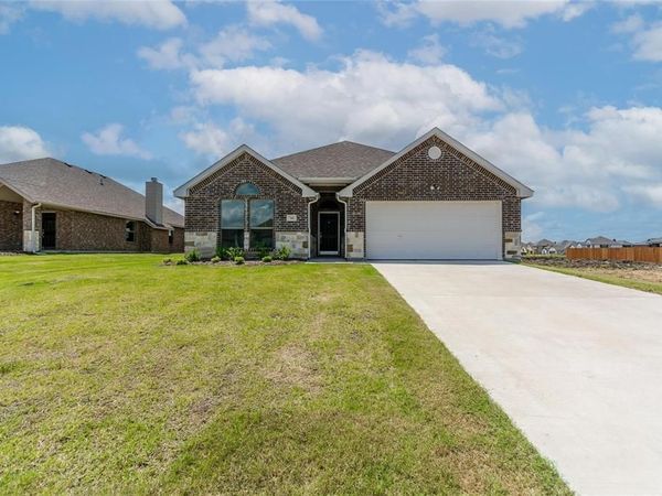 316 Pennington Road , Josephine, TX 75173