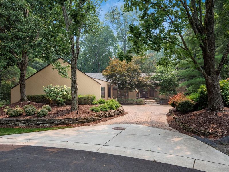 8483 Torwoodlee Court, Dublin, OH 43017 Photo 1