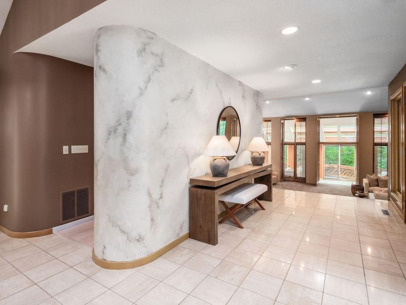 8483 Torwoodlee Court, Dublin, OH 43017 Photo 10