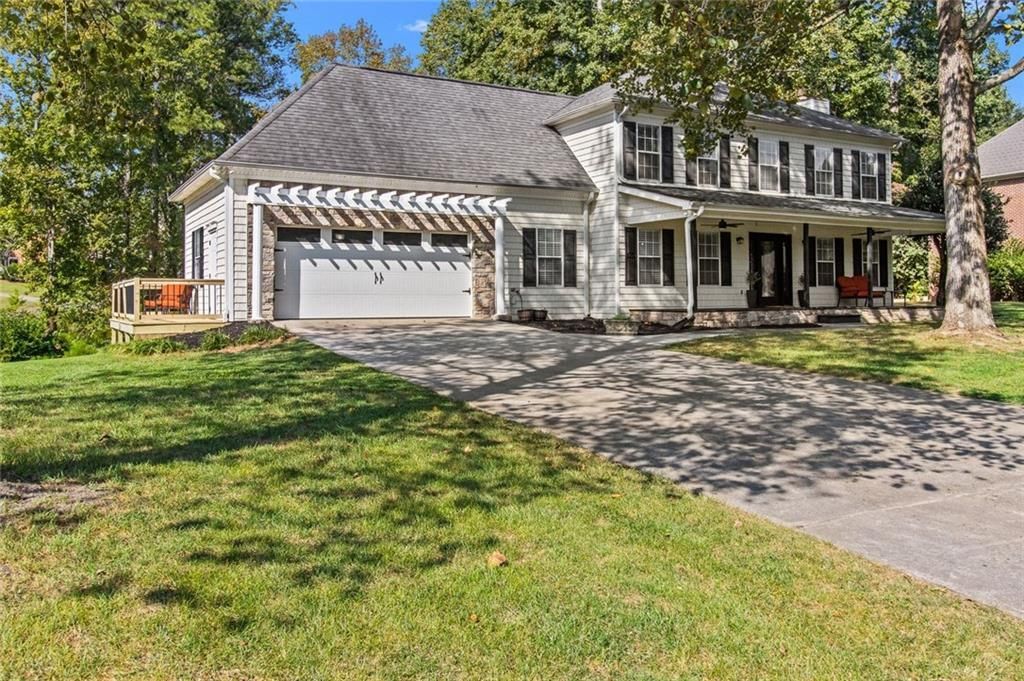 195 Gateway Drive , Rocky Face, GA 30740 Main Photo