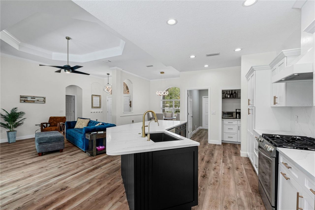 15410 21st Avenue E, Bradenton, FL 34212 Photo