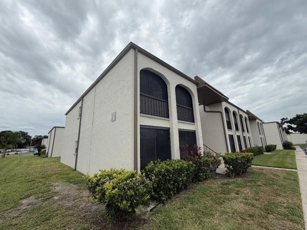 7701 STARKEY ROAD, Unit 239, SEMINOLE, FL 33777