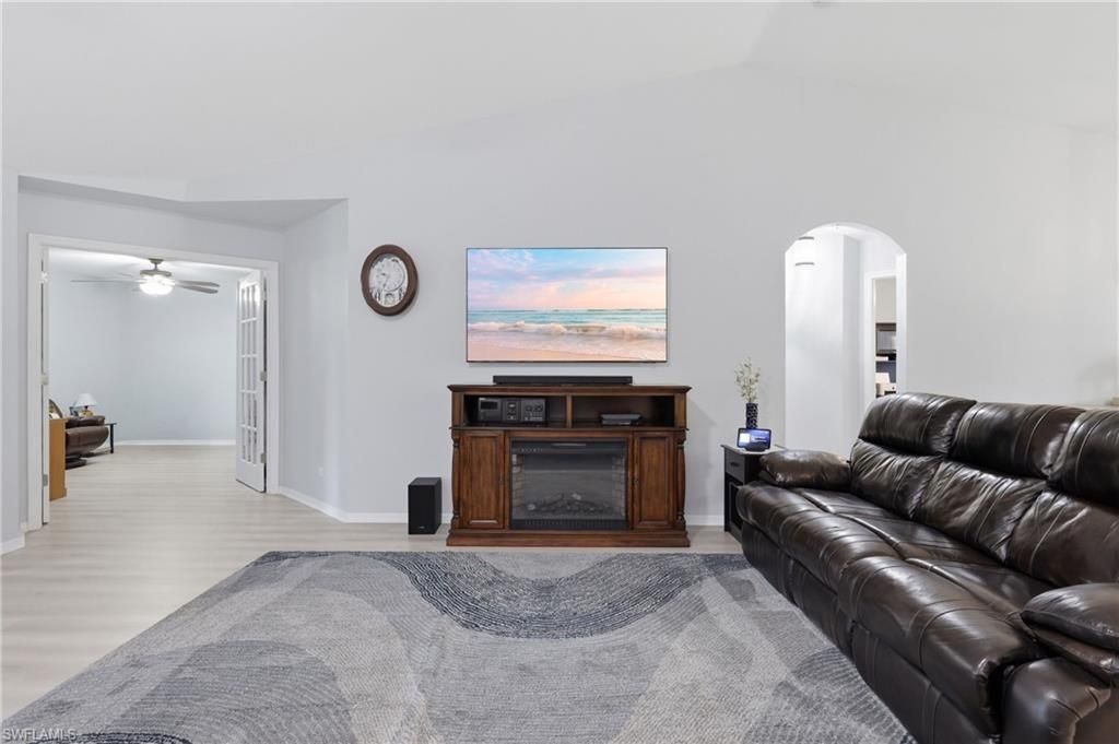 404 Parkdale Blvd, Lehigh Acres, FL 33974 Photo