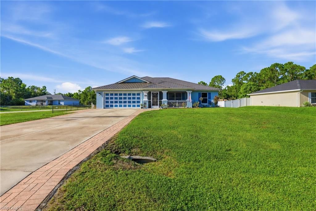 404 Parkdale Blvd, Lehigh Acres, FL 33974 Photo