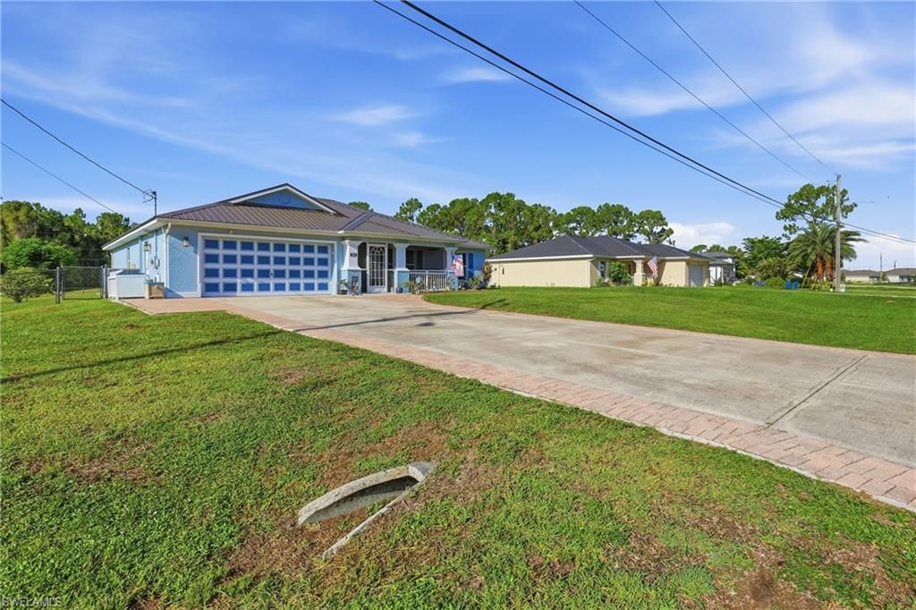404 Parkdale Blvd, Lehigh Acres, FL 33974 Photo