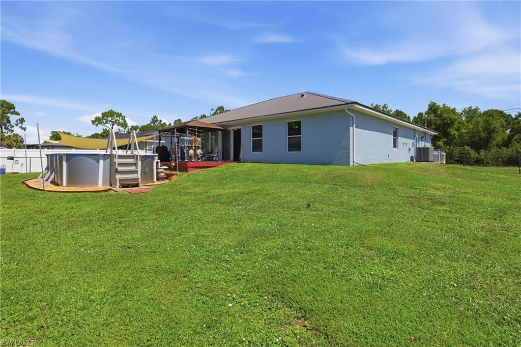 404 Parkdale Blvd, Lehigh Acres, FL 33974 Photo