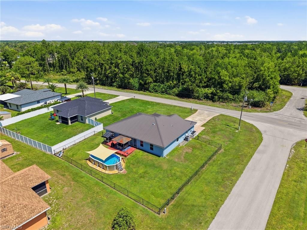 404 Parkdale Blvd, Lehigh Acres, FL 33974 Photo